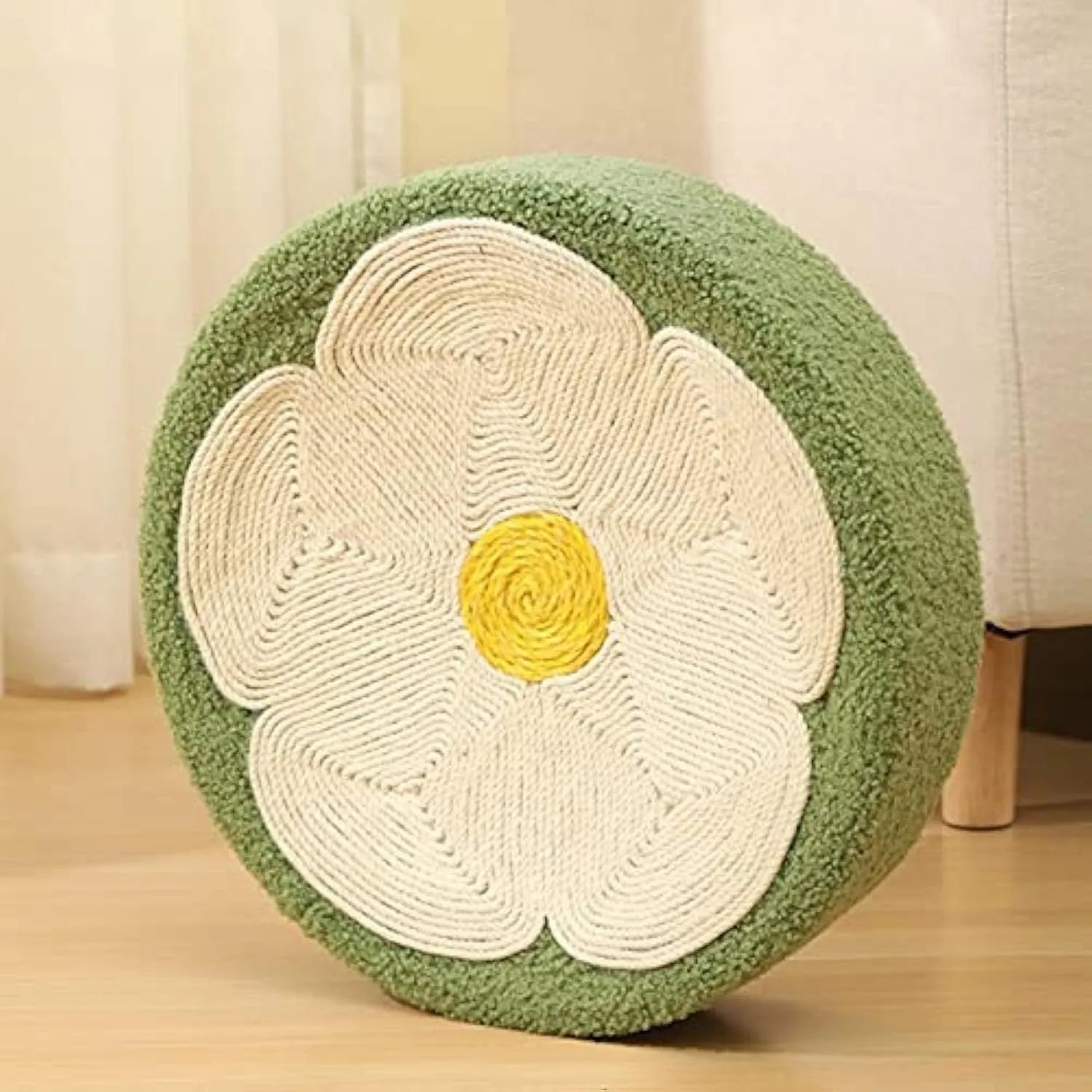 Green round sisal cat scratcher bowl lounge bed, 39cm diameter, for scratching and sleeping.