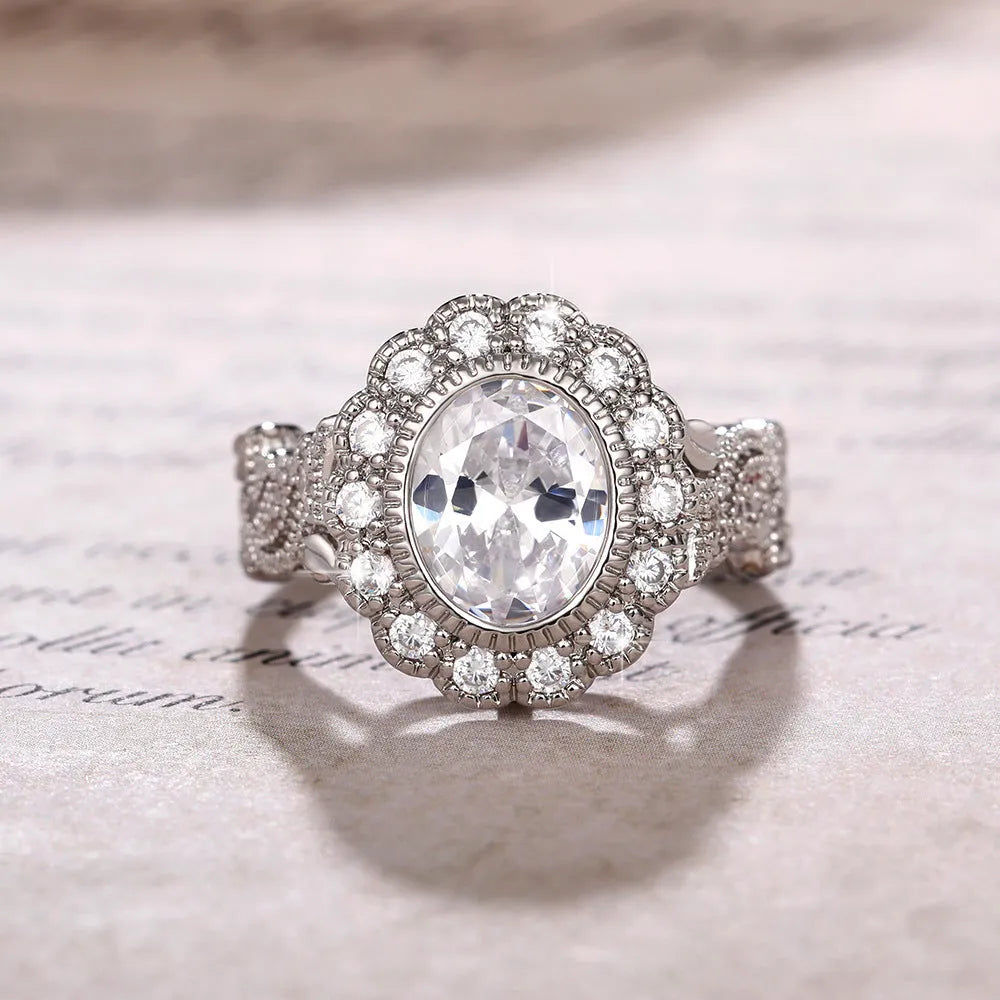 Women's geometric ring with round zircon centre stone and white gold colour plating