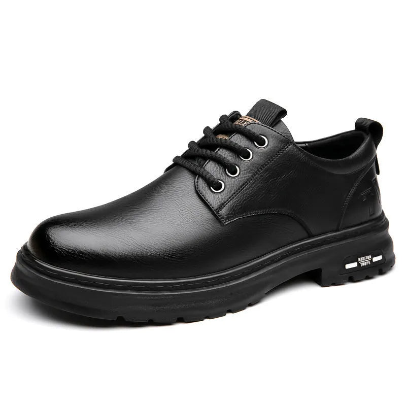 Men's retro casual shoes in black with round toe and visible stitching detail