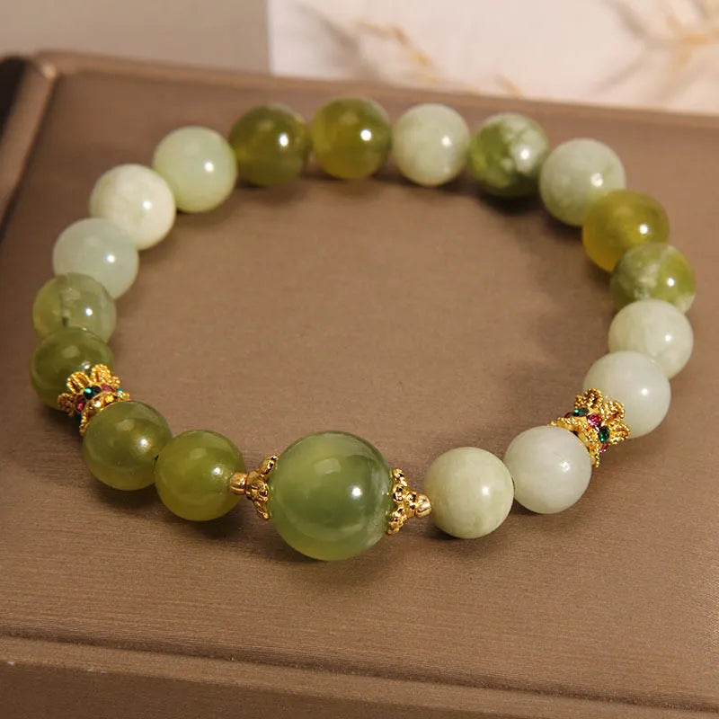 Xiuyan jade green women's bracelet with original design in Mori style