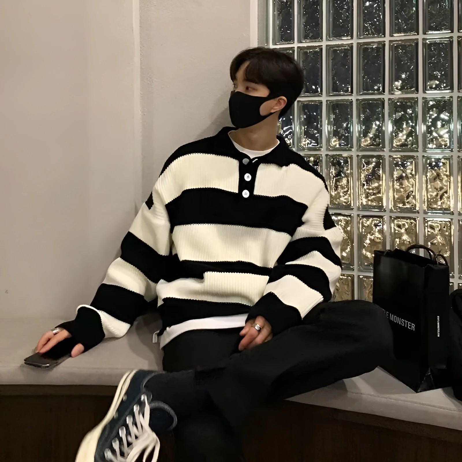 Men's loose fit striped pullover sweater in black and grey colours with long sleeves