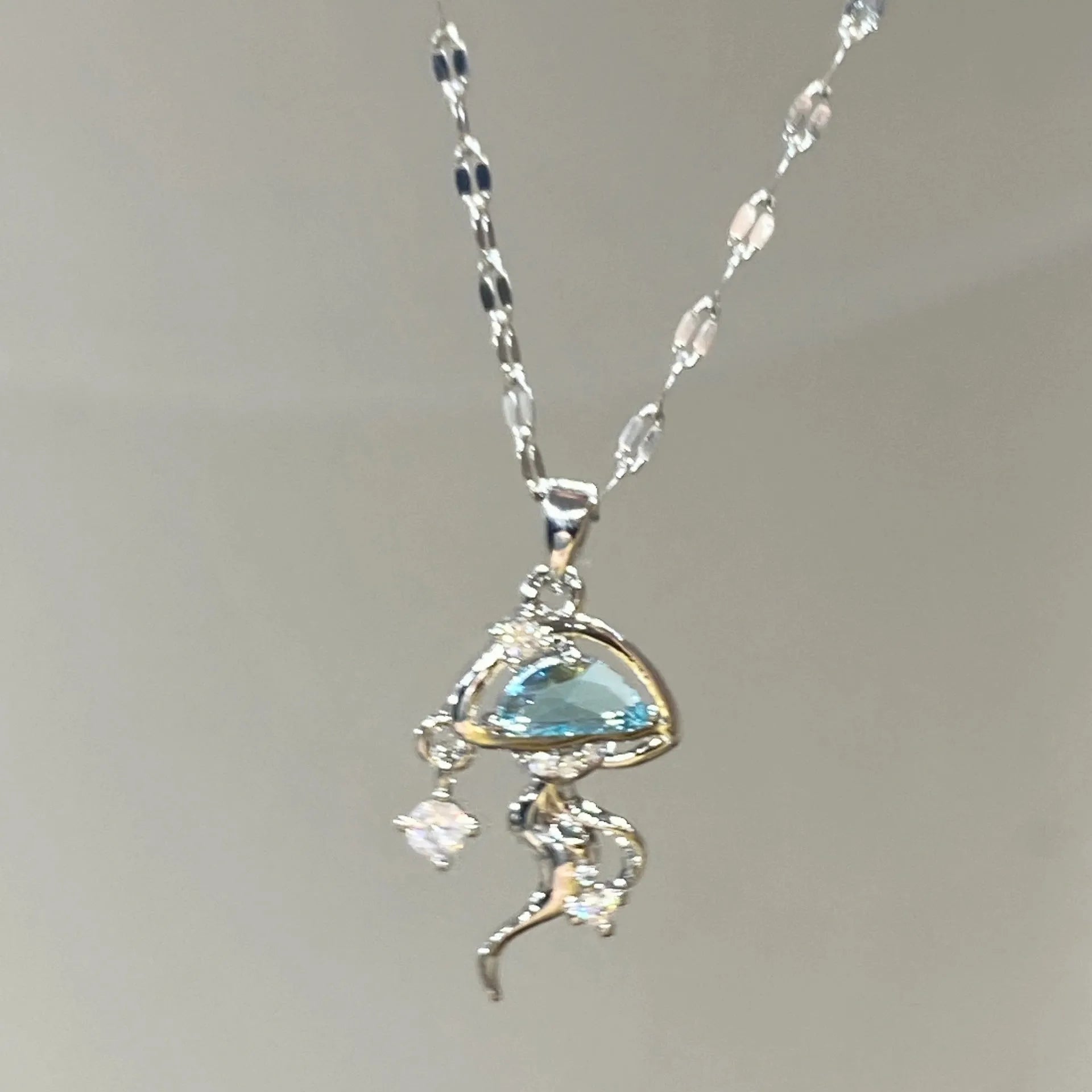 S925 sterling silver blue jellyfish necklace with adjustable chain