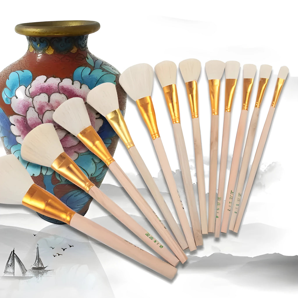 Wool painting brush with soft head and S pen ceramic tip for watercolour and oil paints.