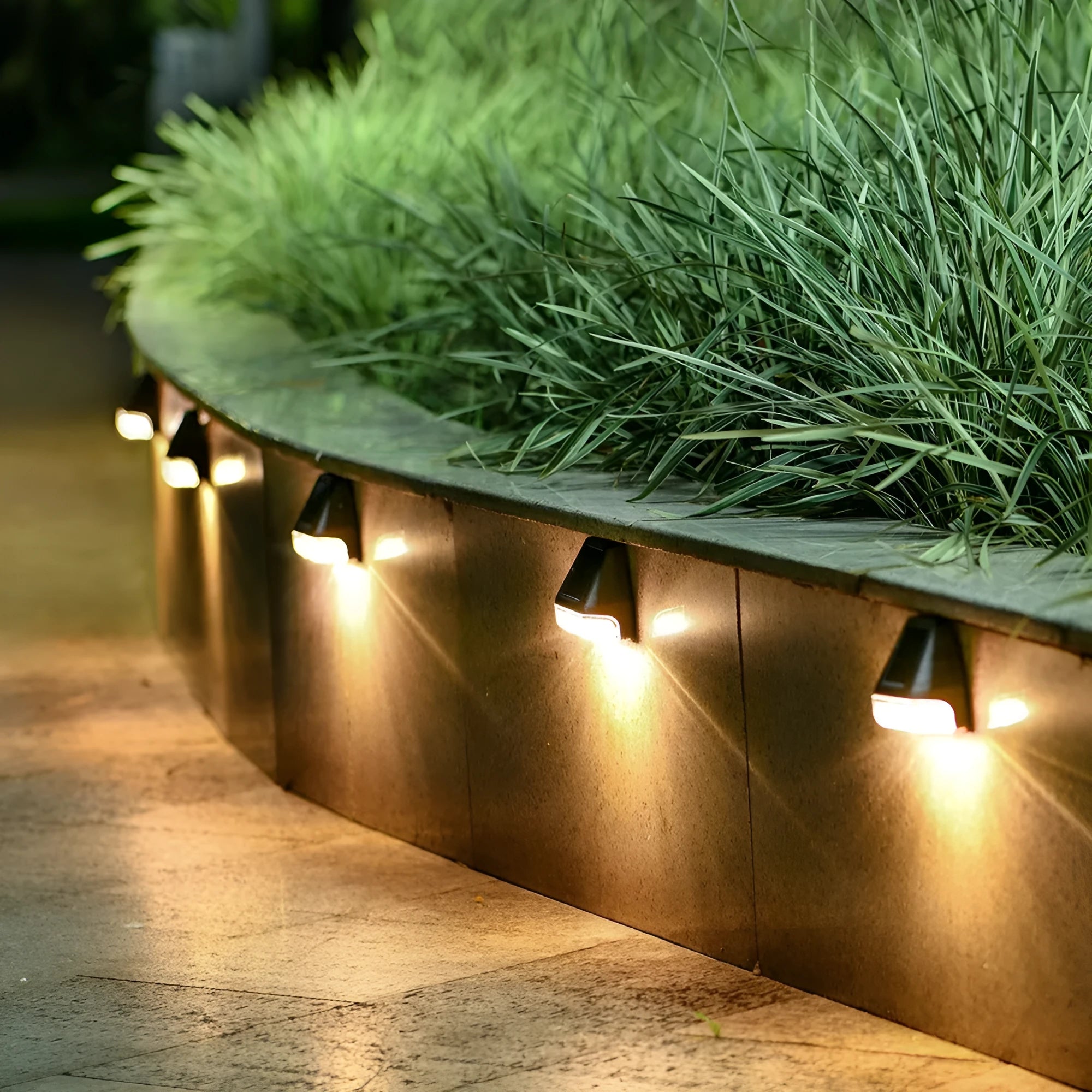 Solar outdoor rainproof IP65 LED wall lamp 75x70x50mm for courtyard garden steps and fence