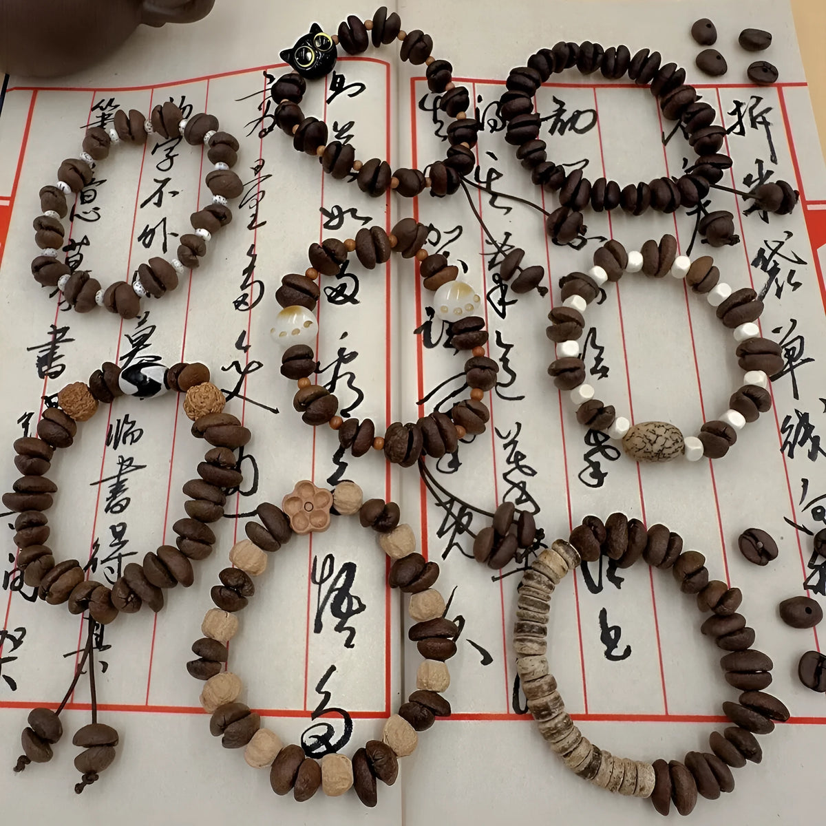 Handmade coffee bean bracelet for women, unisex geometry shape, 16mm size, real coffee beans