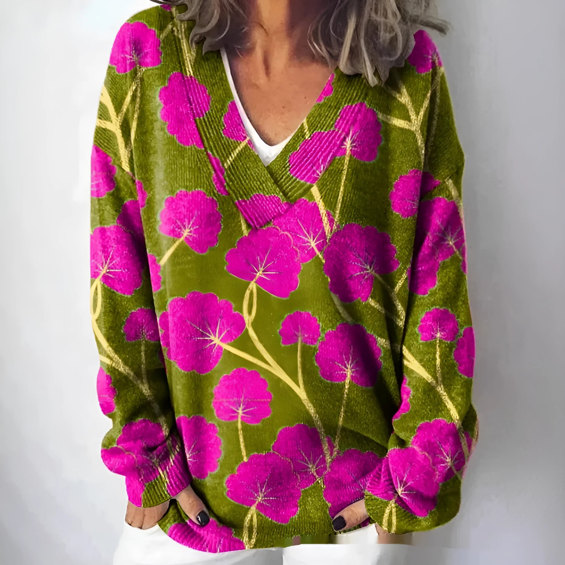 Women's V-neck sweatshirt with 3D floral pattern print and long sleeves in casual pullover style