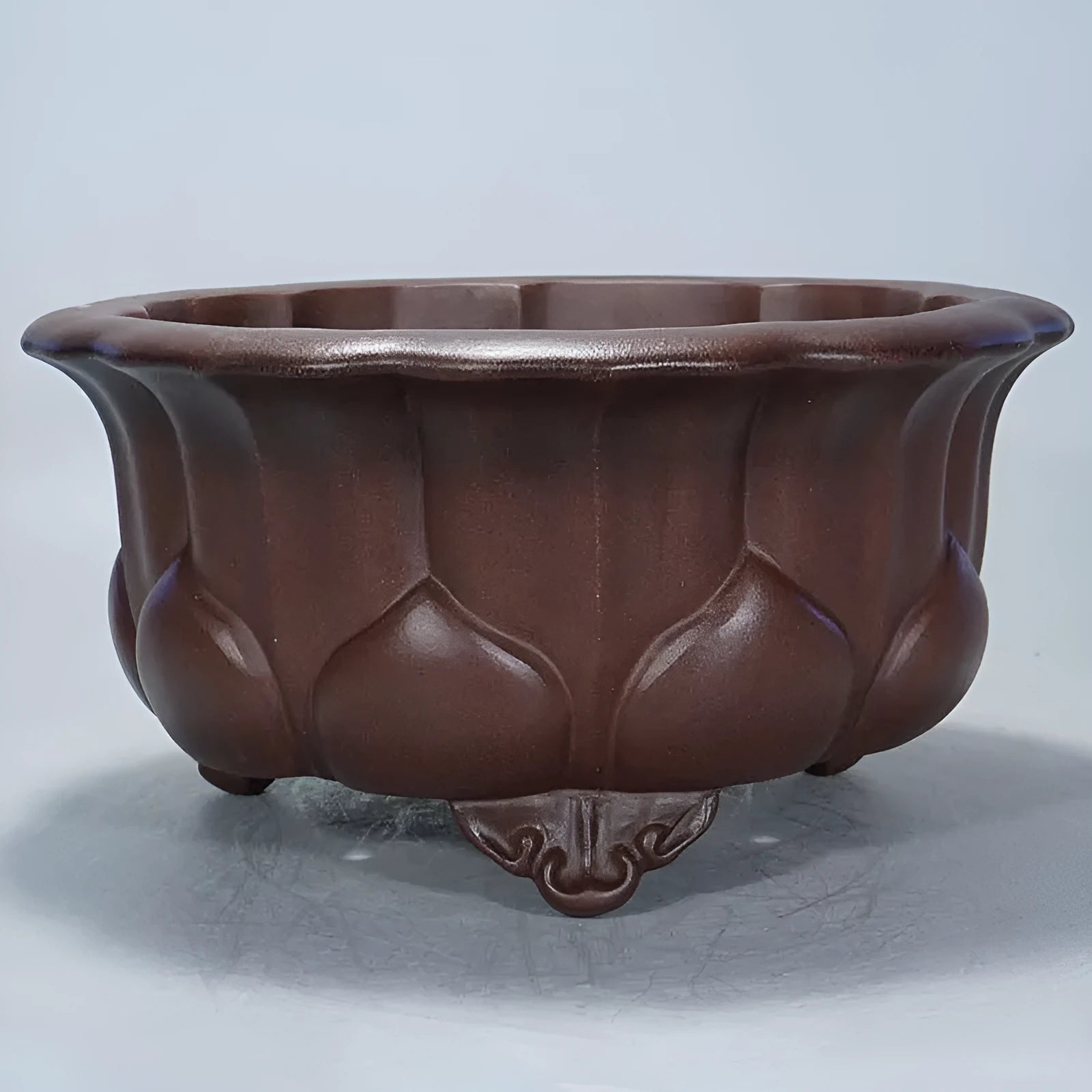 Antique style purple sand succulent flowerpot with petal basin design.
