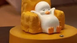 Flat duck table lamp ornament in resin and iron with USB cable, yellow colour, cute duck shape
