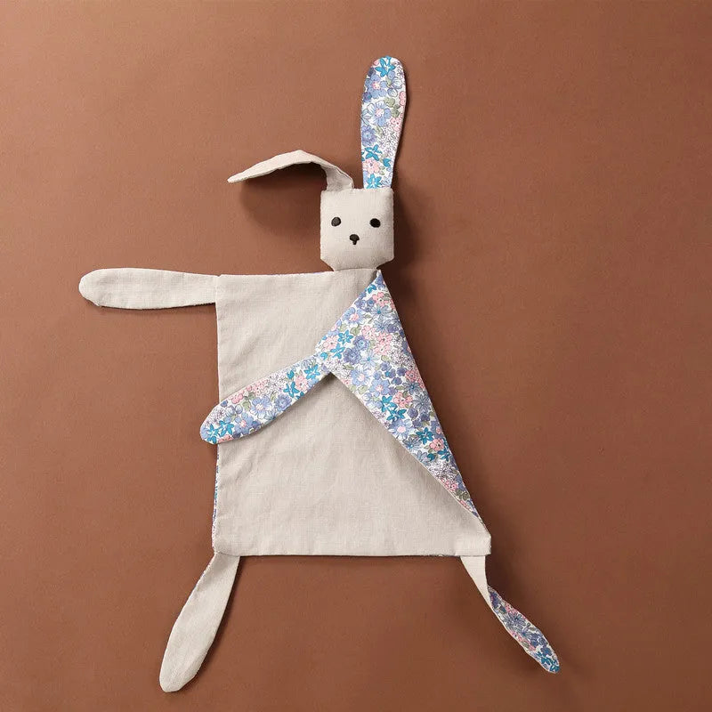 Baby comfort doll sleep companion towel in cotton and linen with PP cotton filling, 45g, 43x51cm, blue flower pattern