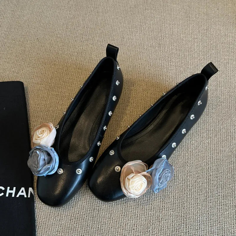 Women's DIY flower rivet Mary Jane shoes in black with buckle fastening and rubber sole