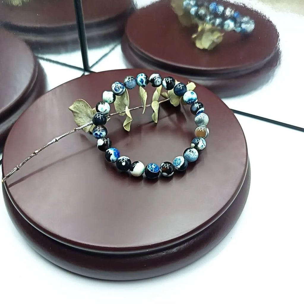 Handmade 8mm natural agate and glass bohemian bracelet in assorted colours.