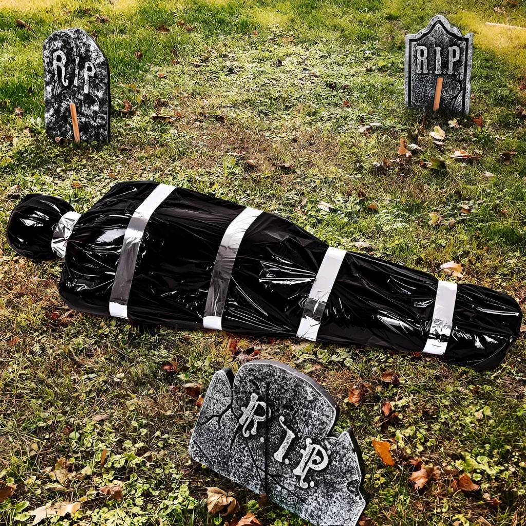 Black fake body bag outdoor horror prop with inflatable human body, 150cm, with hemp rope and rubber ring.