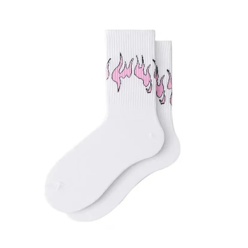 Flame pattern cotton socks for men and women in sports style, average size, one pair