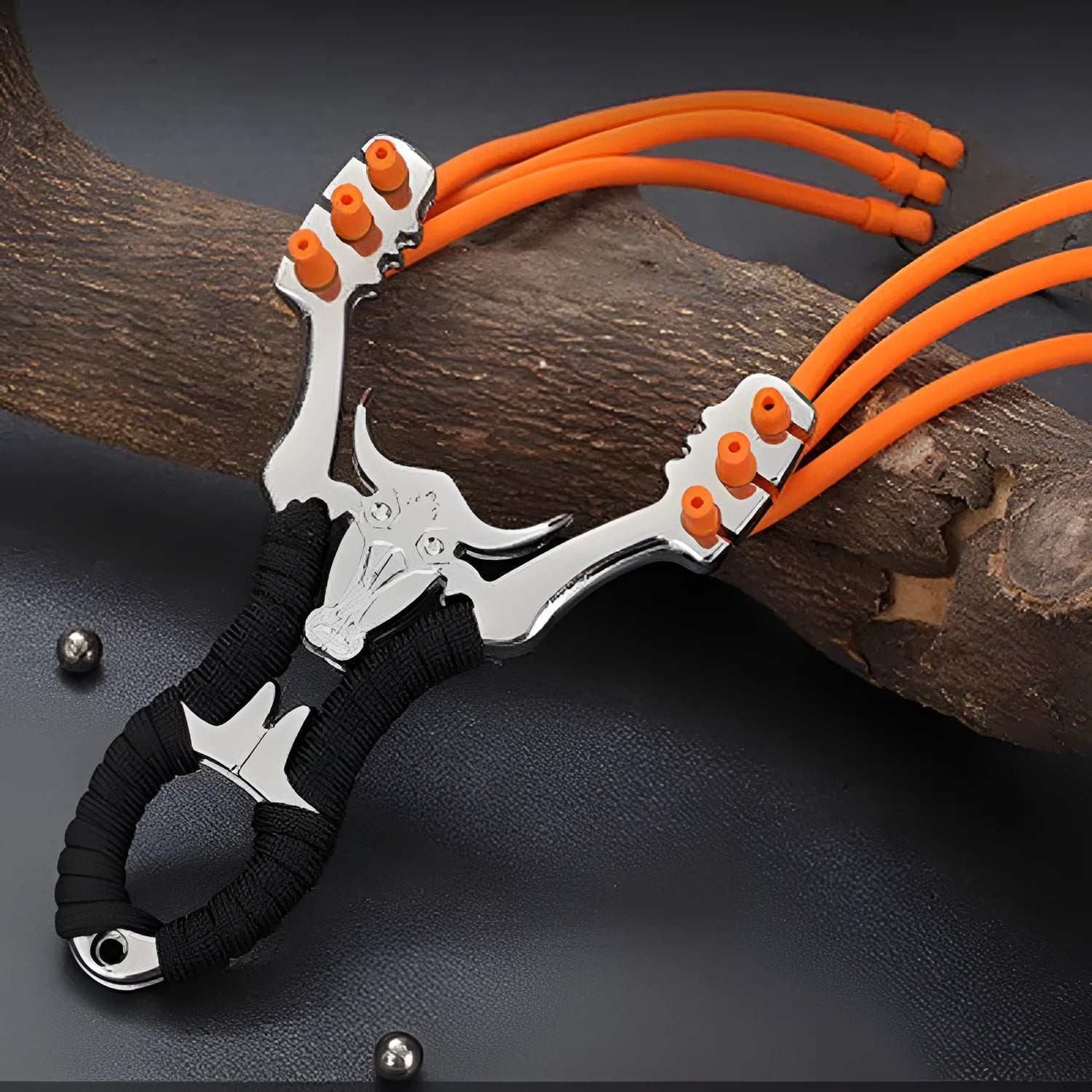 Traditional dawei outdoor slingshot with a zinc alloy frame and power card ball bow design.