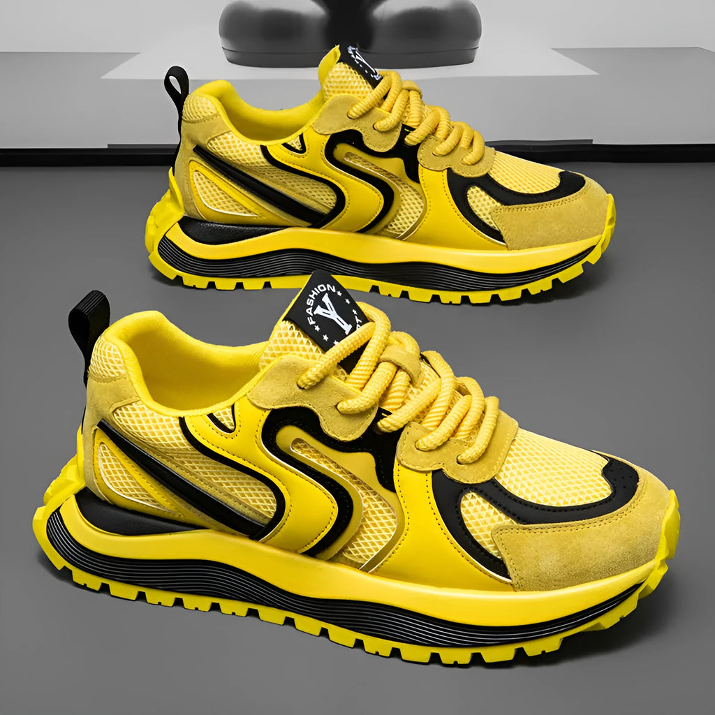 Men's casual sneakers in synthetic leather with round toe and lace-up front