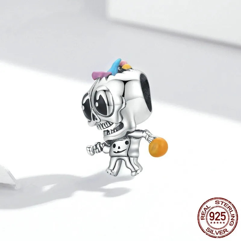 Single 925 silver skull bead with dripping oil finish, 1.4cm height, 1cm width, 0.45cm aperture