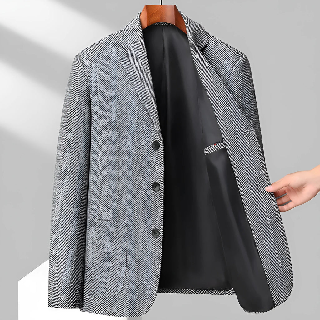 Men's loose fit woolen coat in solid colour polyester fabric for spring and autumn casual wear