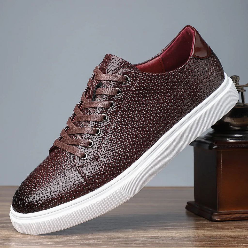 Men's black low-top business leather shoes with a rubber sole and stitching detail.