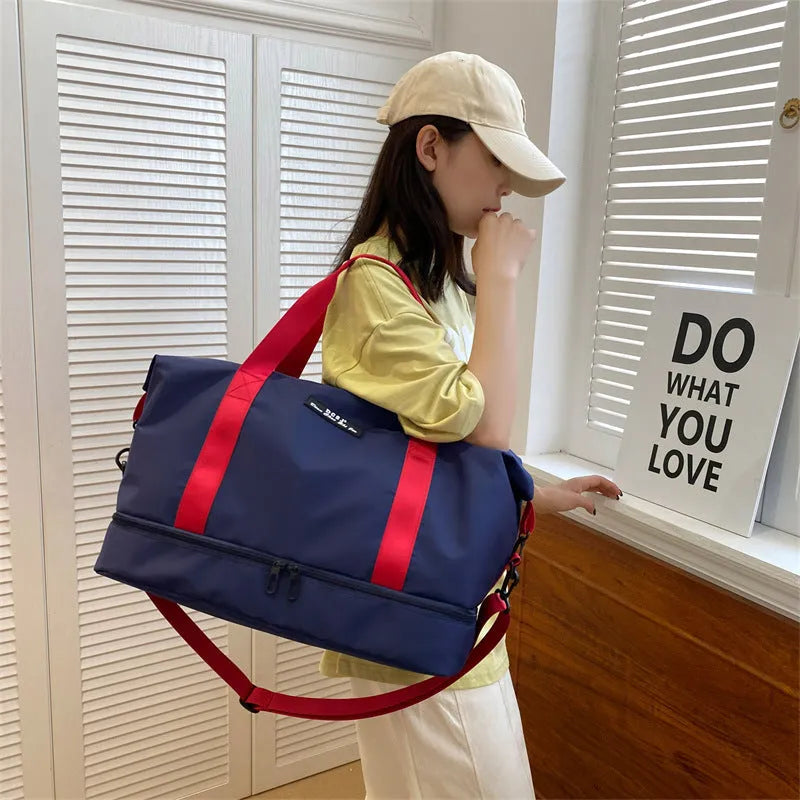 Large capacity travel duffle bag with shoes compartment in Oxford cloth, solid colour, for gym and overnight use