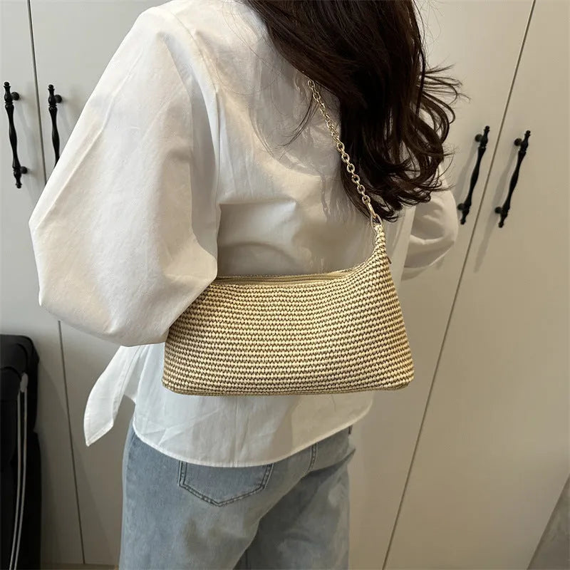 Straw woven beach shoulder tote bag with square shape and sandwich pockets in khaki colour