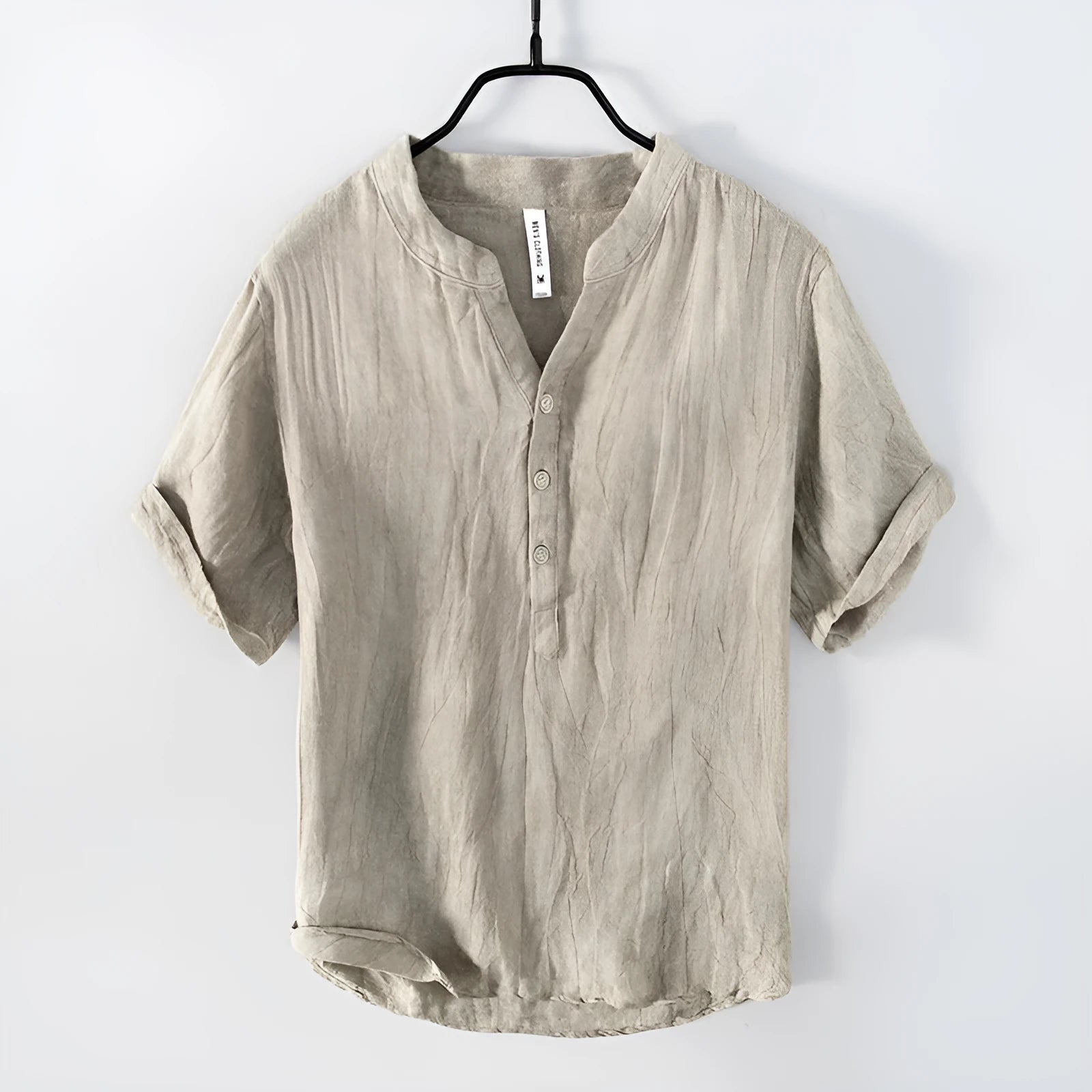 Retro-styled linen pullover top with short sleeves in striped pattern