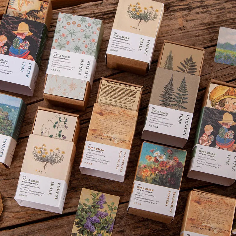 100 retro small book double-sided notes in vintage colours including forest movie and antique paper