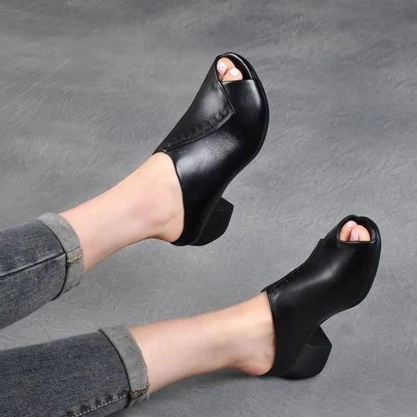 Women's black square heel peep-toe slipper sandals with a fish-mouth opening and rubber sole.