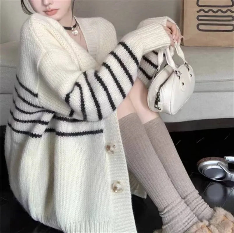 Collar button cardigan with 3D pattern texture in picture colour shown