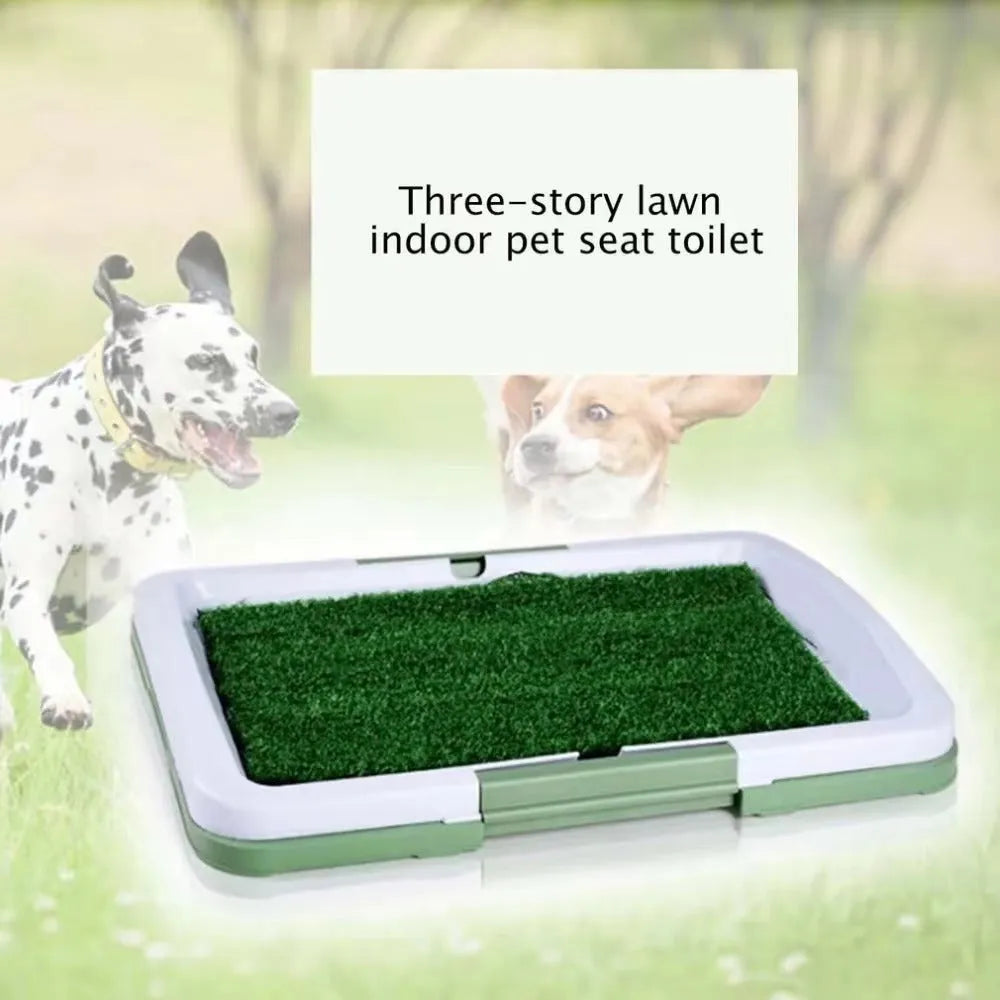 Green artificial turf dog toilet tray measuring 60cm by 40cm for indoor puppy potty training.