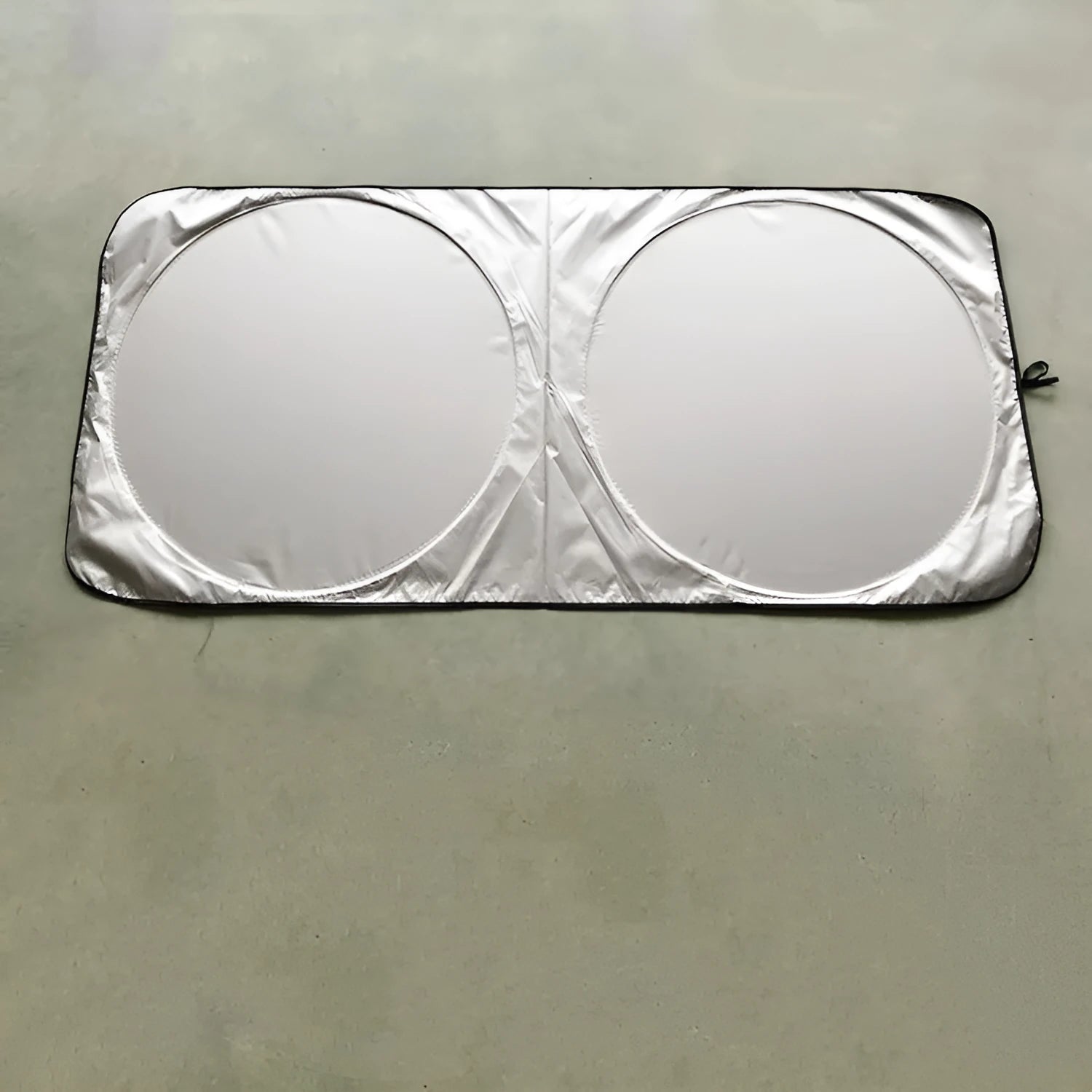 Silver tape car sunshade measuring 190x90cm folded with cloth storage bag