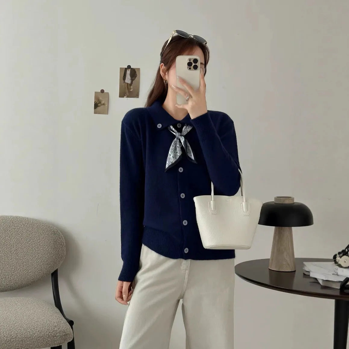 Lapel scarf sweater in cardigan style with long sleeves and splicing details