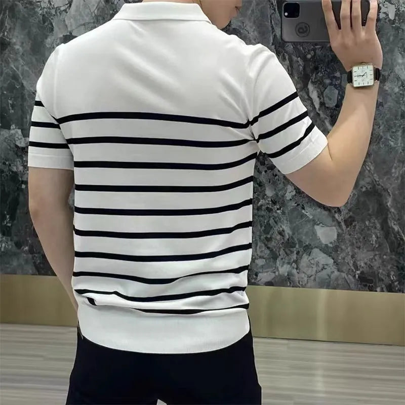 Black and white striped lapel collar on a knitted pullover T-shirt