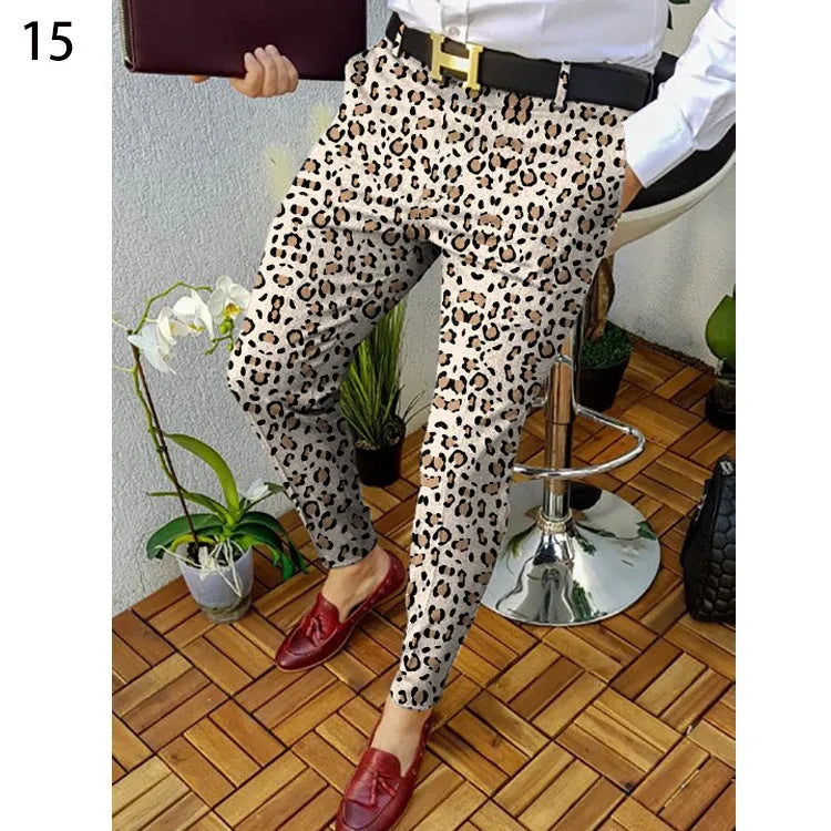 Men's slim-fit straight-leg casual trousers with a printed plaid pattern in colour RKKZ49.