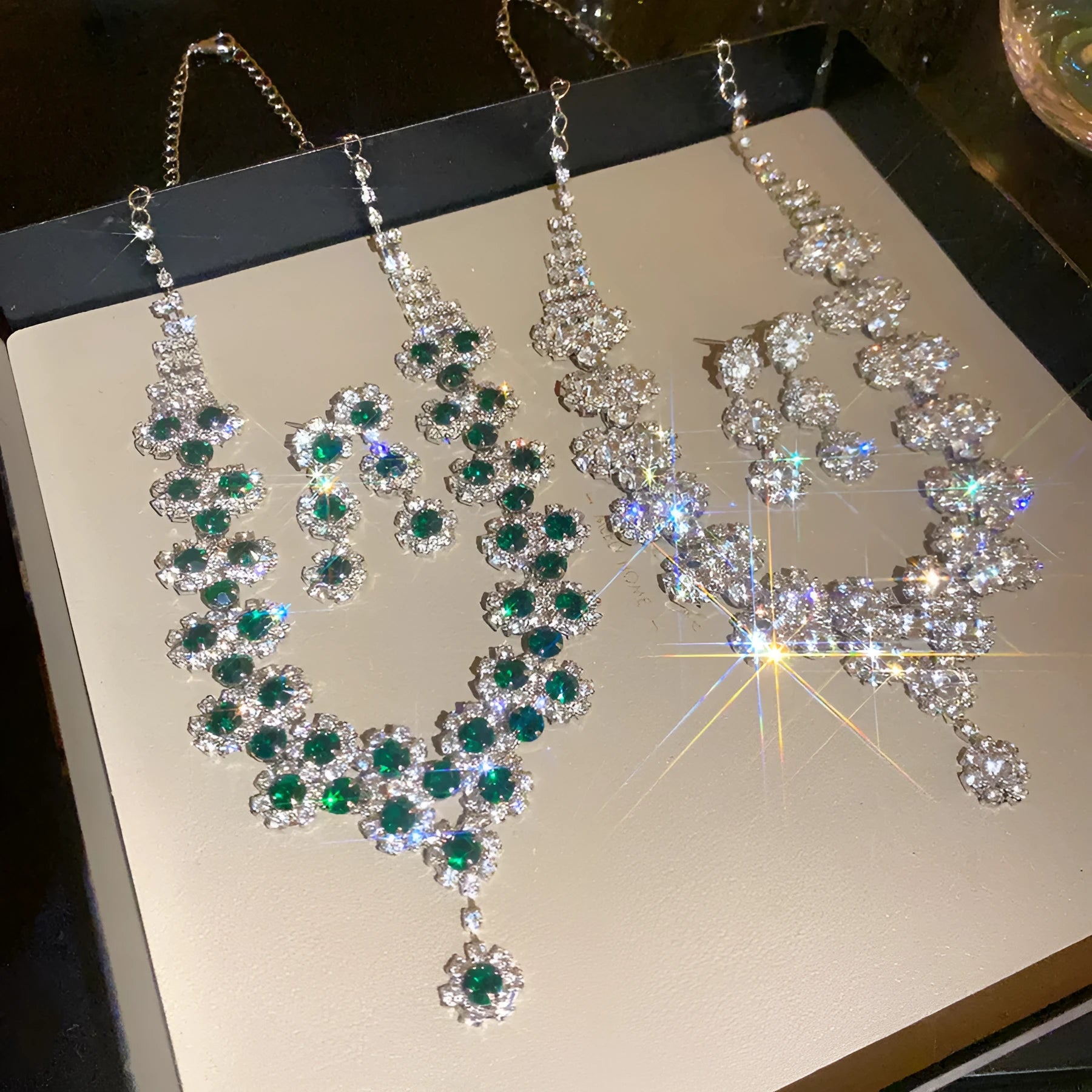 Diamond flower multi-layer pendant necklace and earrings set in silver colour on copper base