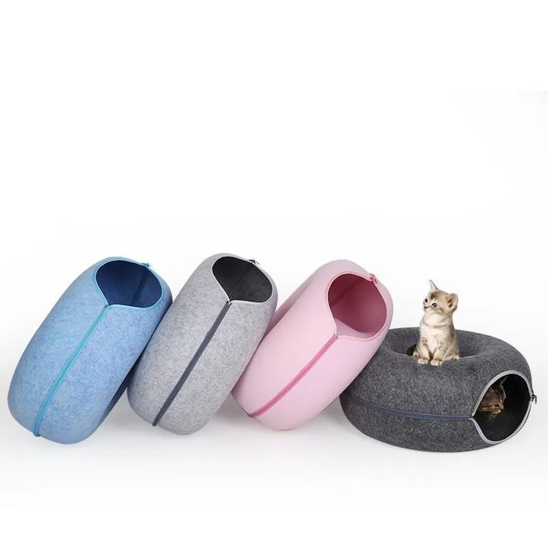 Round felt donut cat tunnel bed in light grey with open entrance, suitable for indoor cats