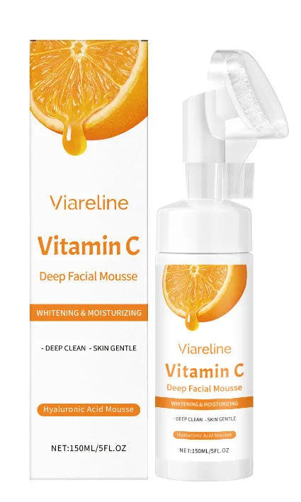 150 ml bottle of Vitamin C Brightening Cleansing Mousse with hyaluronic acid and aloe extract