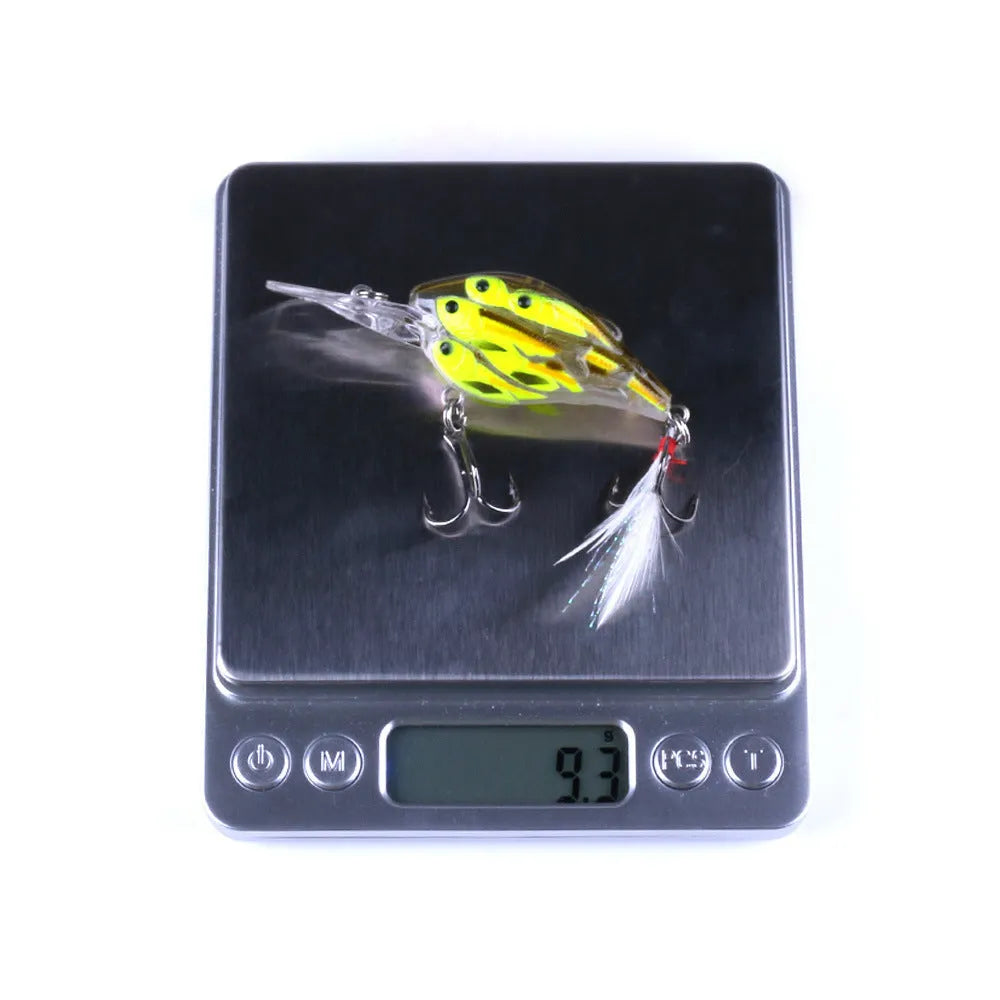 Fish Feather Hook 7.5cm floating hard bait fishing lure in multiple colour options
