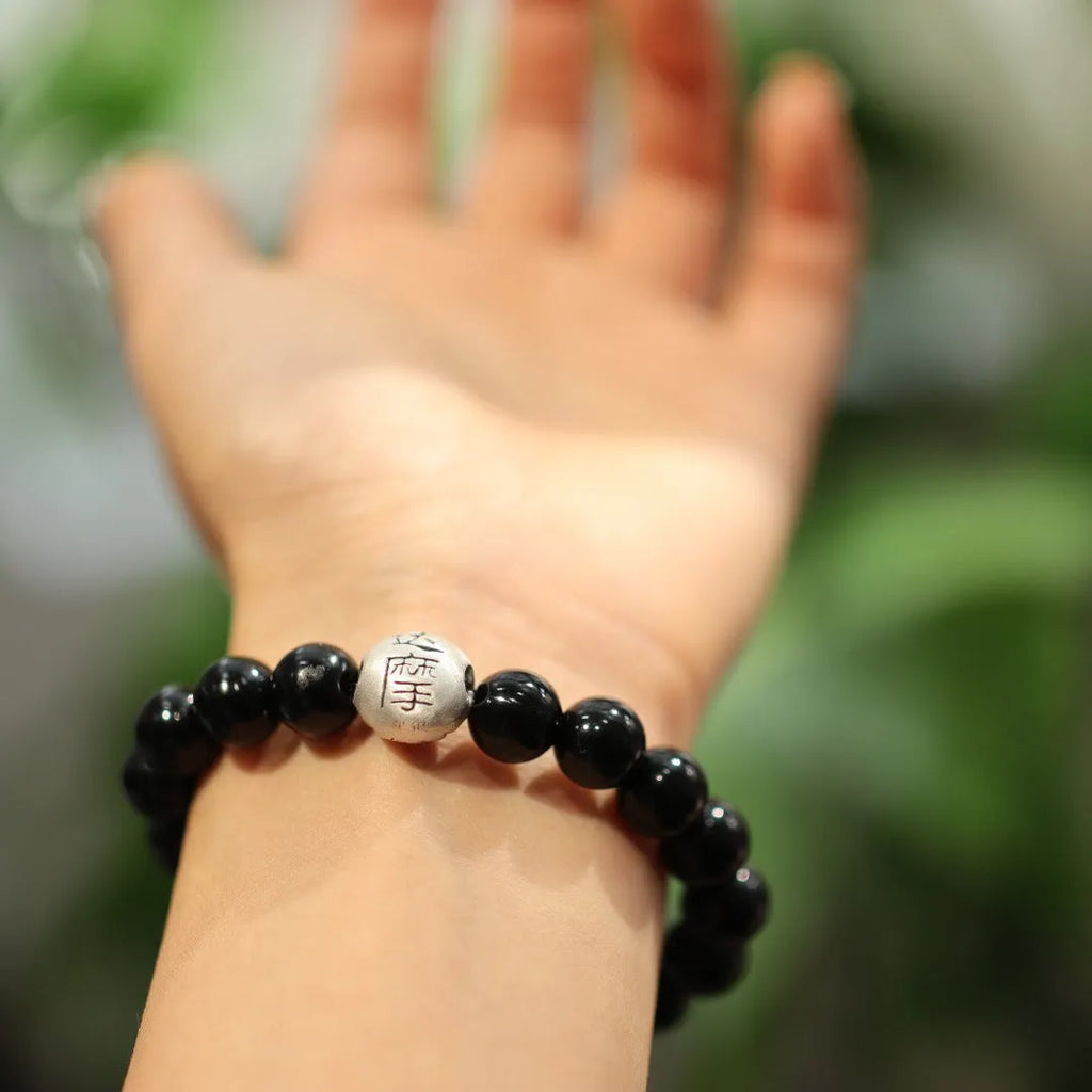 Black agate bracelet with 10mm beads and sterling silver clasp in Chinese style design