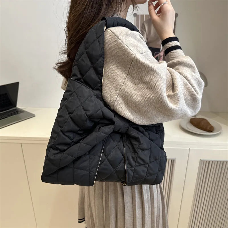 Polyester-lined cotton one shoulder handbag in horizontal square shape with sandwich pocket and zipper change bag
