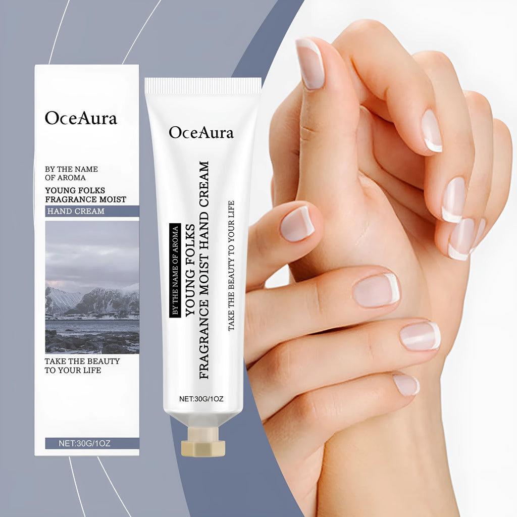 30g tube of moisturising fragrance hand cream with hyaluronic acid