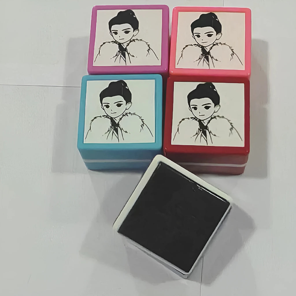 Square plastic hand account cartoon shell pet seal stamp shell in beige with black edge