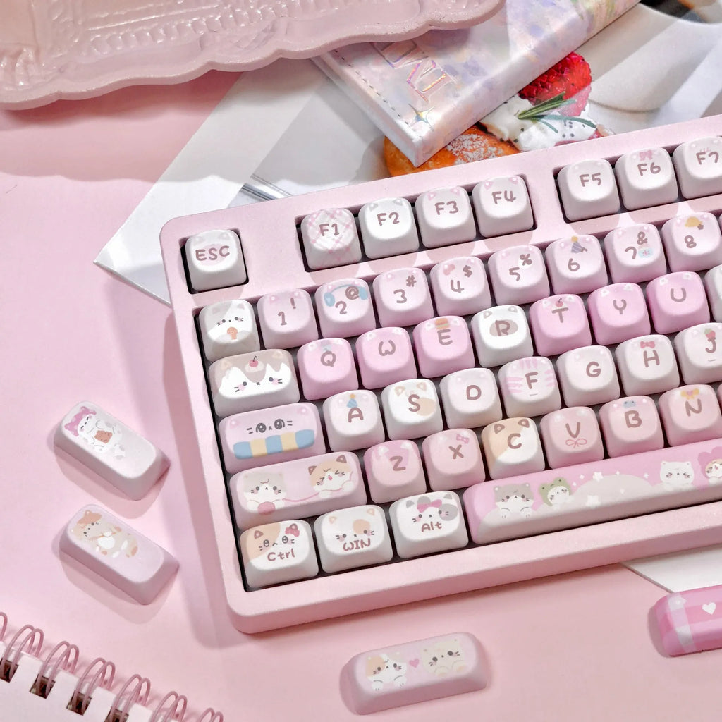 MOA pink cartoon sublimation keycap set for mechanical keyboards.