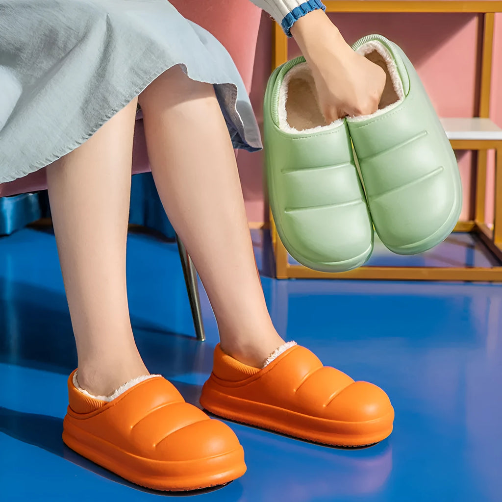 Women's waterproof winter house slippers in various colours with EVA construction and non-slip sole