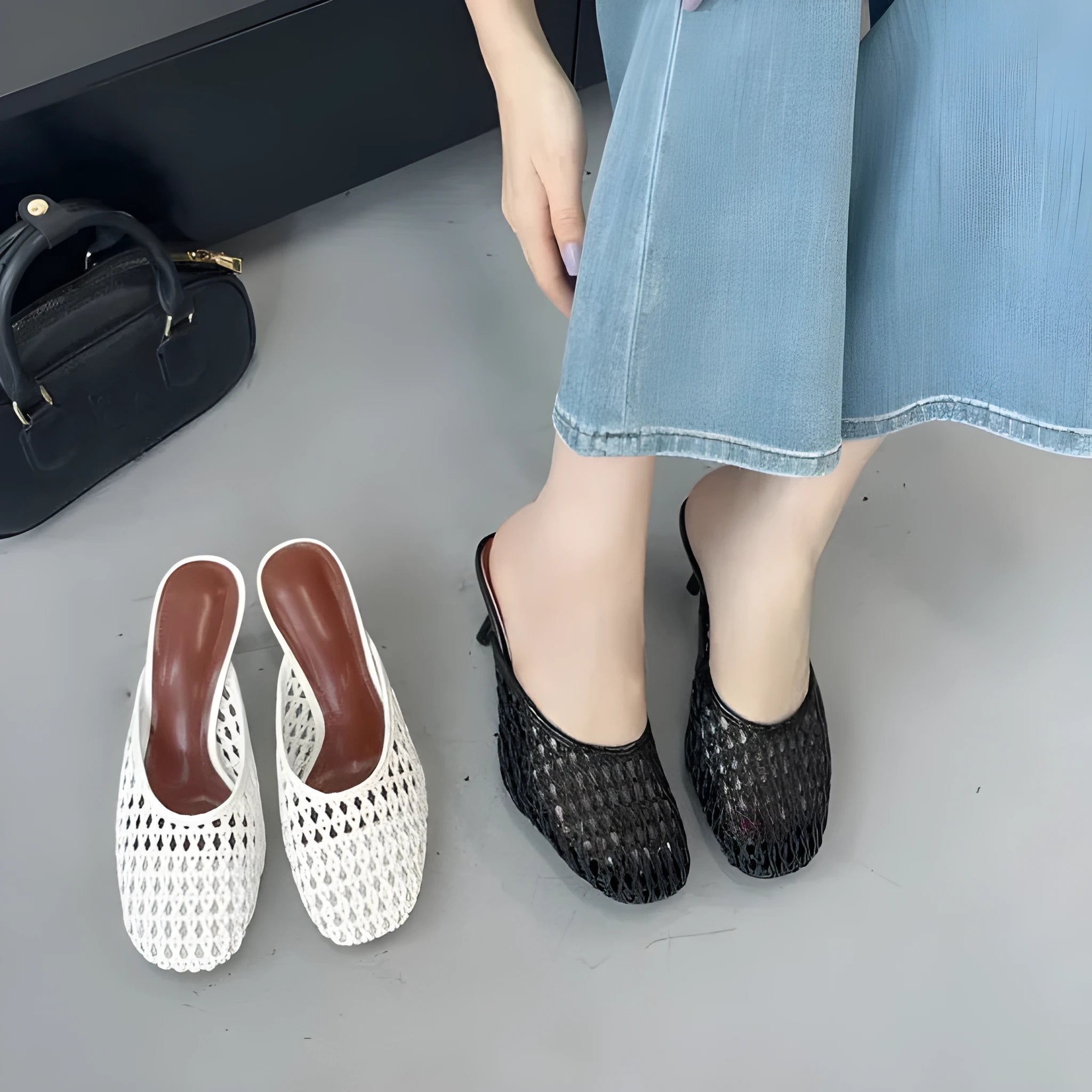 Closed toe weaving hollow sandals for women sheepskin cowhide upper PU sole black and white sizes 35 to 43