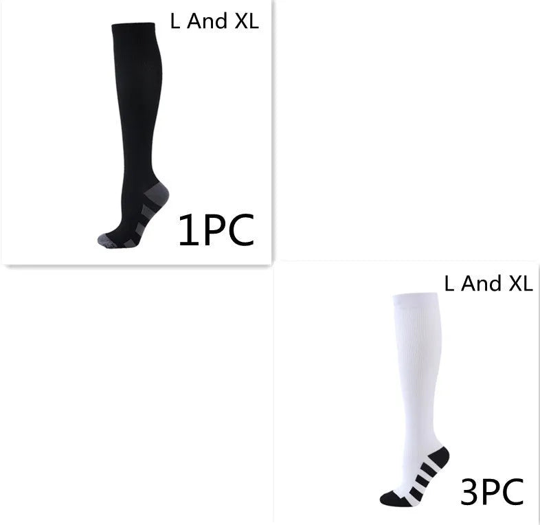 Pair of athletic compression socks in nylon, middle tube height, medium thickness, with three-bar pattern in black, pink or white.