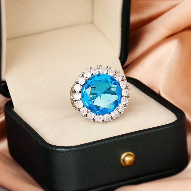 Italian retro hollow court ring for women in brass and steel with KYRA0406 plating
