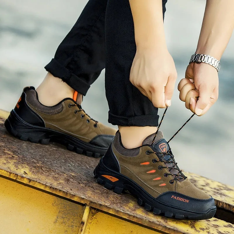 Men's brown suede hiking shoes with rubber soles and casual sneaker styling