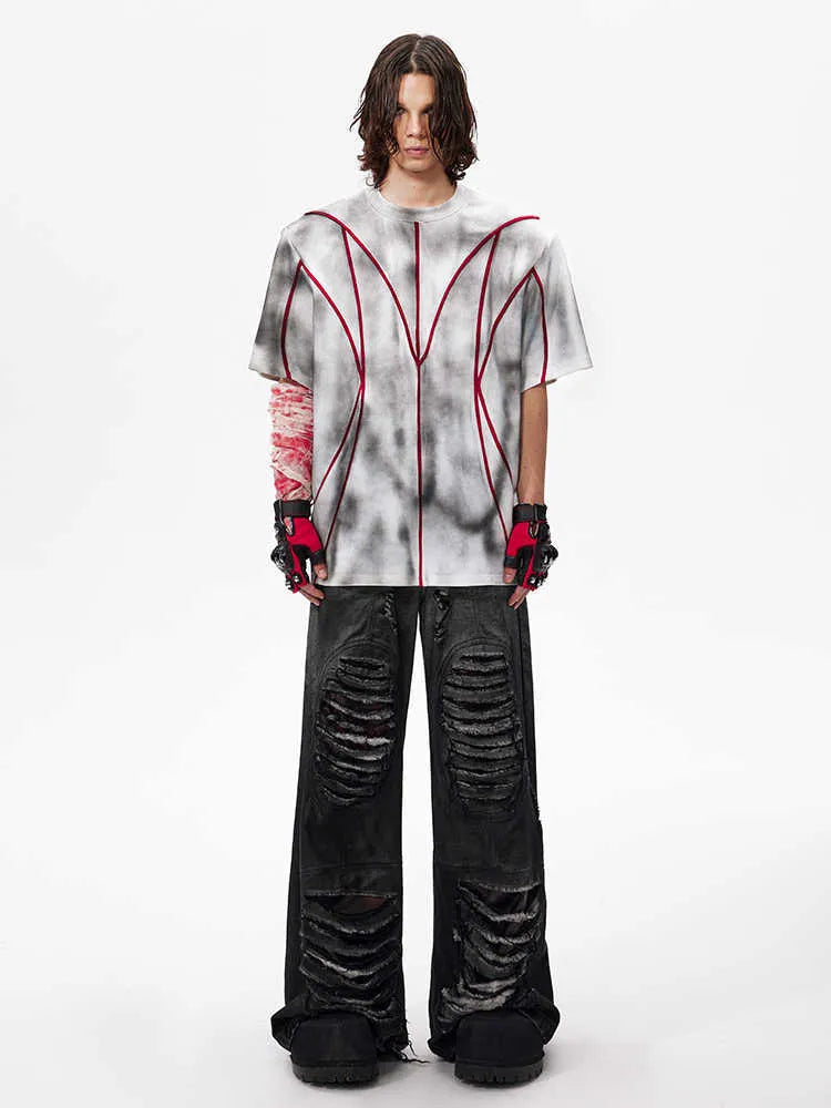 Padded shoulder T-shirt with three-dimensional line patchwork design on short sleeve round neck top