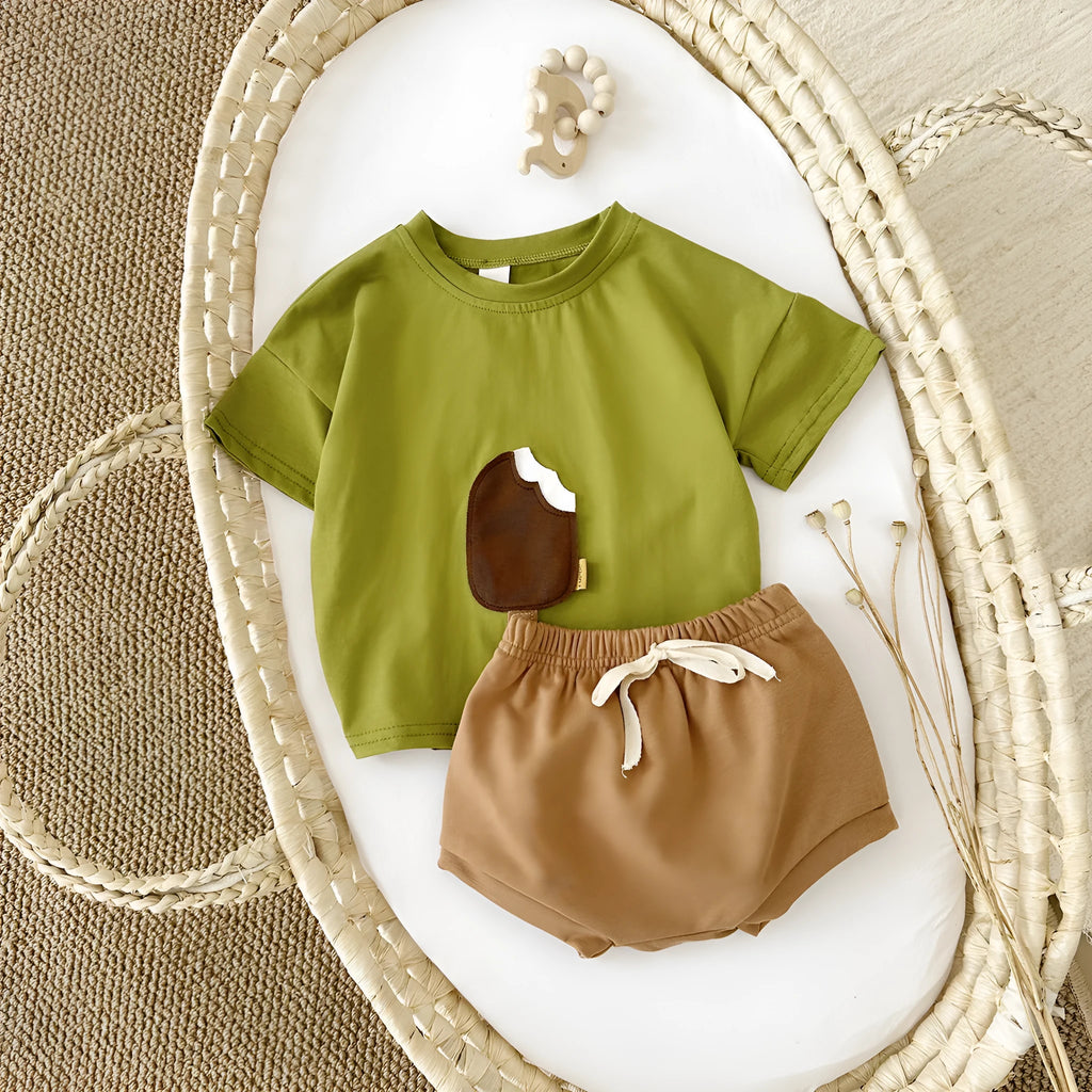 Girls' apricot coloured cotton shorts suit set with ice cream patch, short sleeves and round neck.
