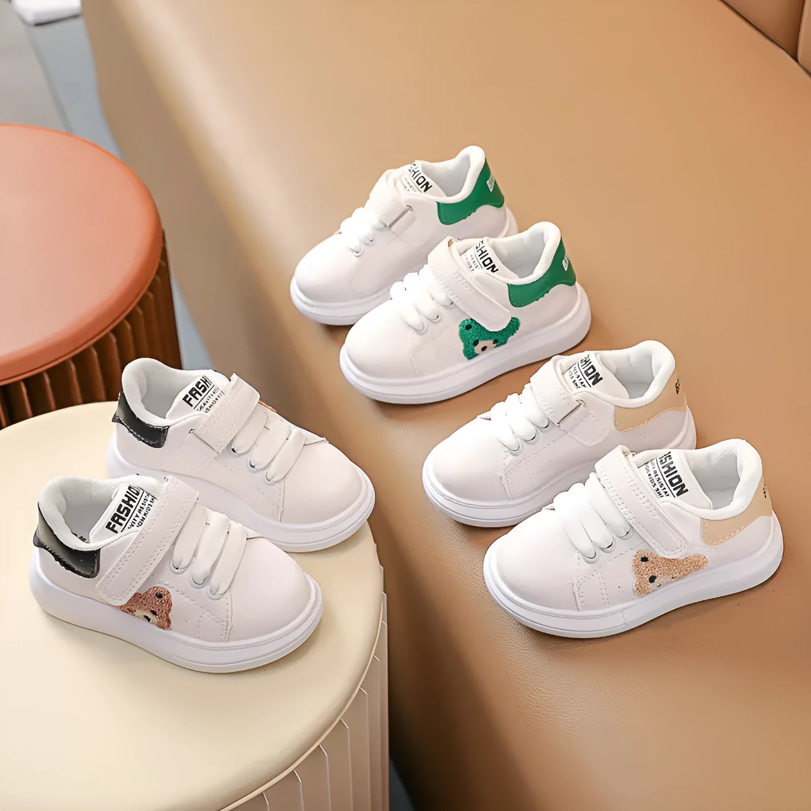 Baby Bear cartoon pattern children's sports shoes in black, green and khaki colours